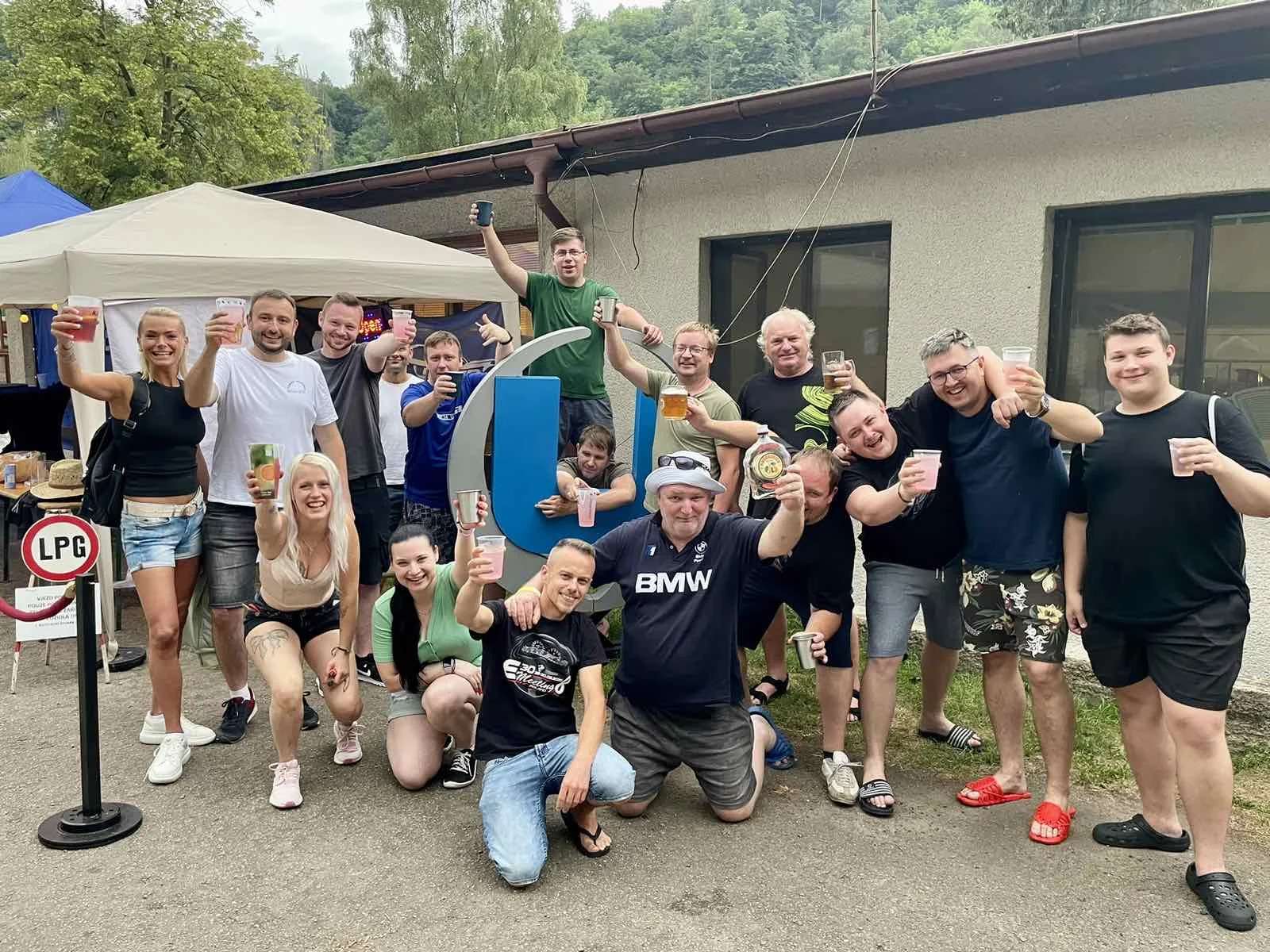 E36 United – příjezd a setkání komunity